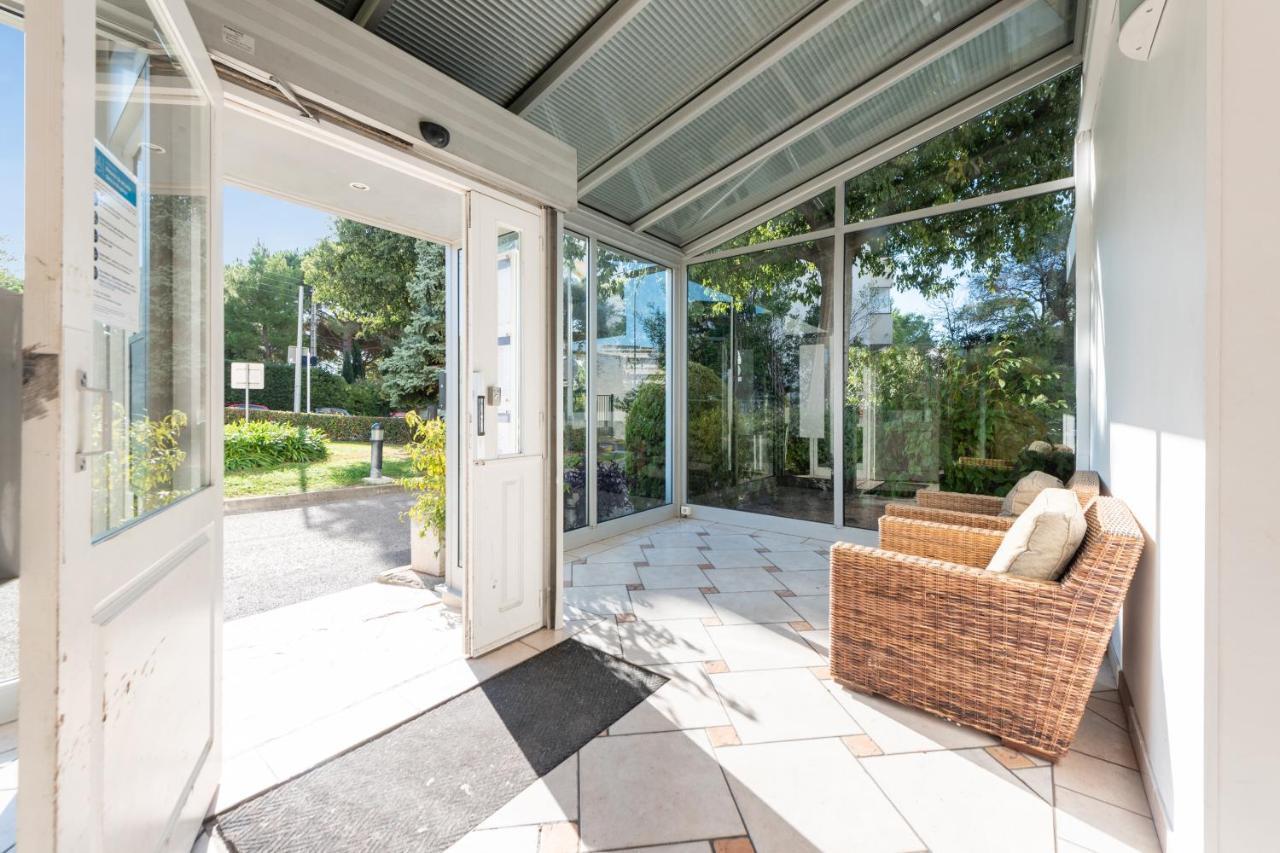 Residence Pierre & Vacances La Rostagne Juan-les-Pins Exterior foto