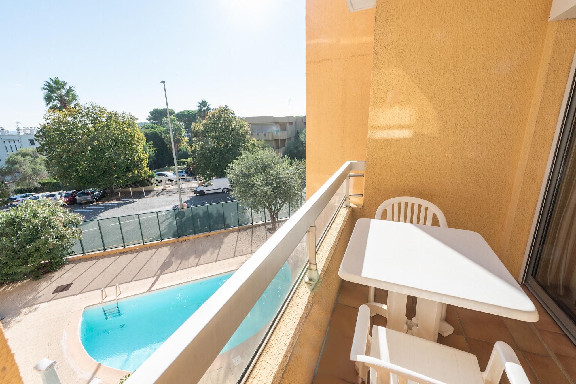 Residence Pierre & Vacances La Rostagne Juan-les-Pins Exterior foto