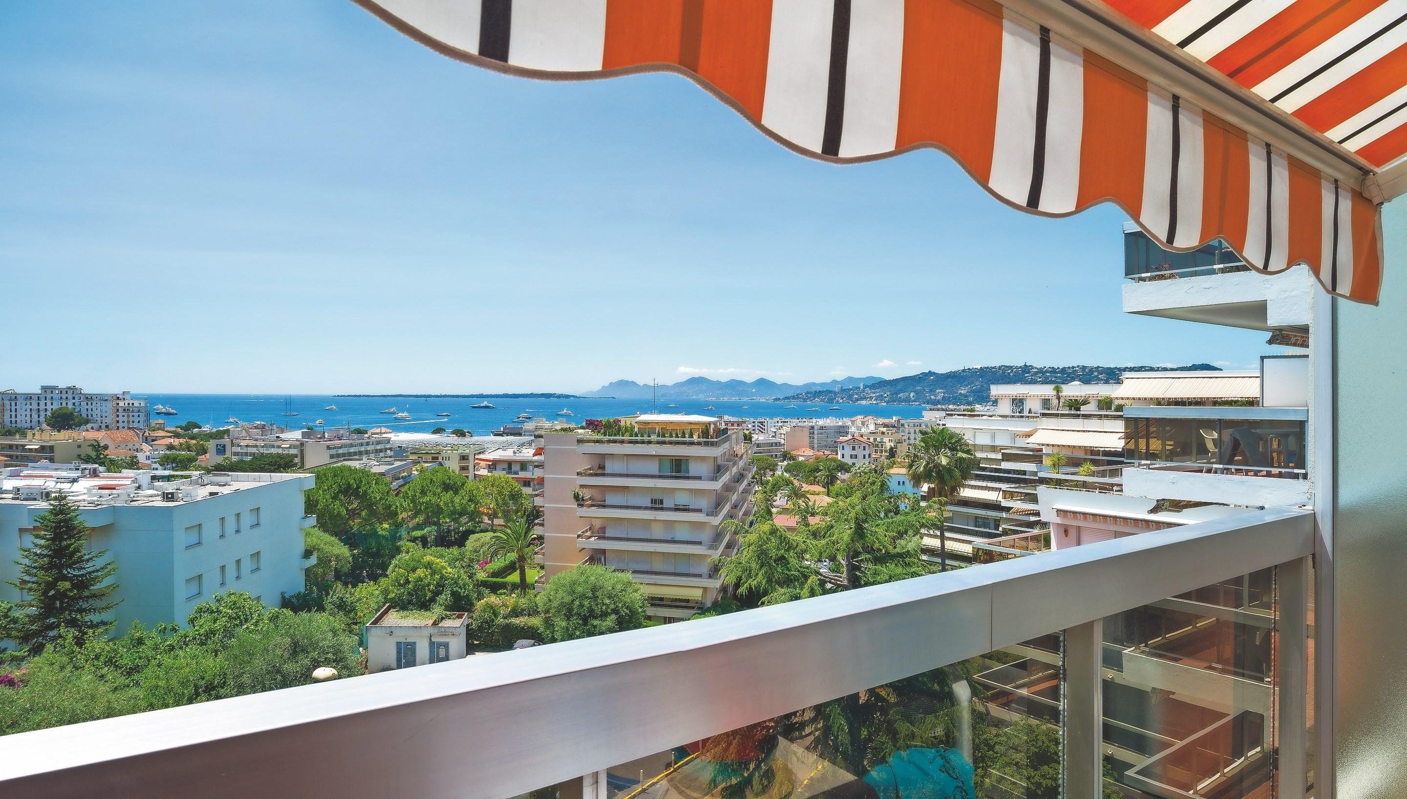 Residence Pierre & Vacances La Rostagne Juan-les-Pins Exterior foto