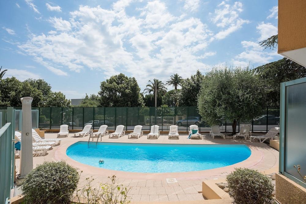 Residence Pierre & Vacances La Rostagne Juan-les-Pins Exterior foto